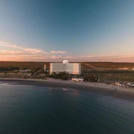 Rayentray Grand Hotel Puerto Madryn Exterior foto