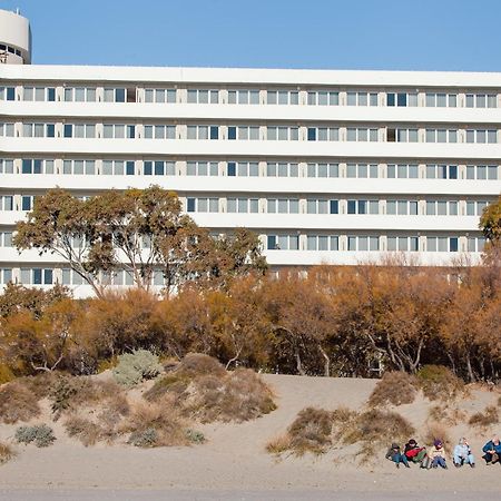 Rayentray Grand Hotel Puerto Madryn Exterior foto