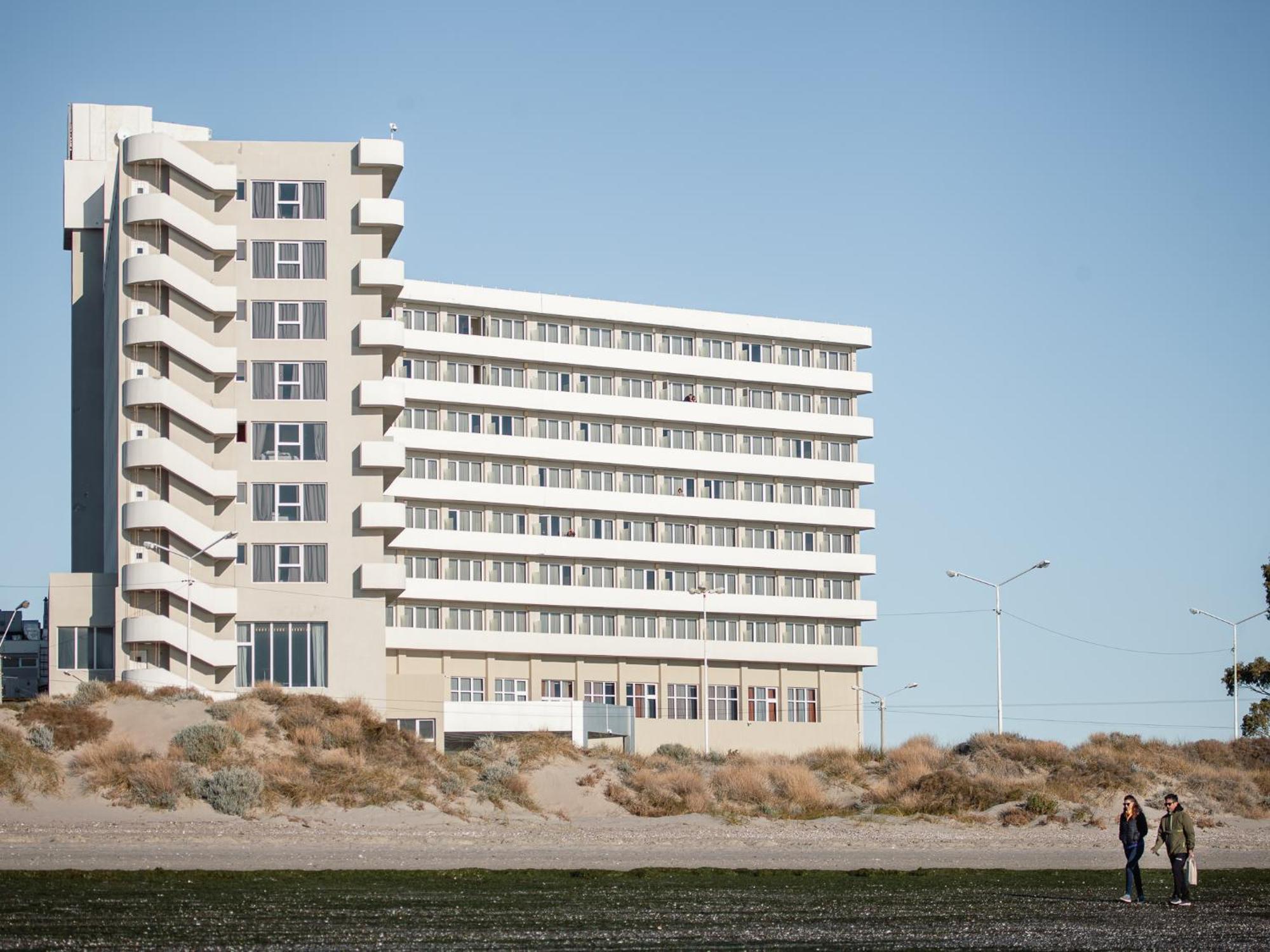 Rayentray Grand Hotel Puerto Madryn Exterior foto