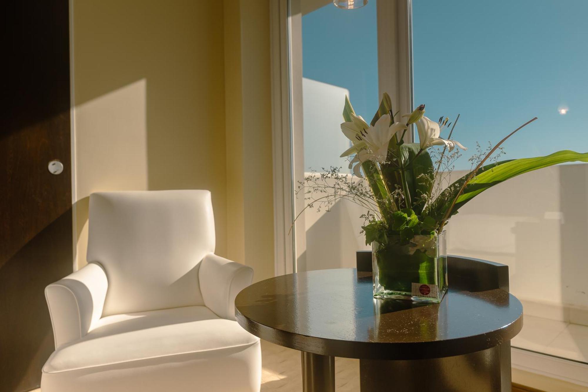 Rayentray Grand Hotel Puerto Madryn Exterior foto